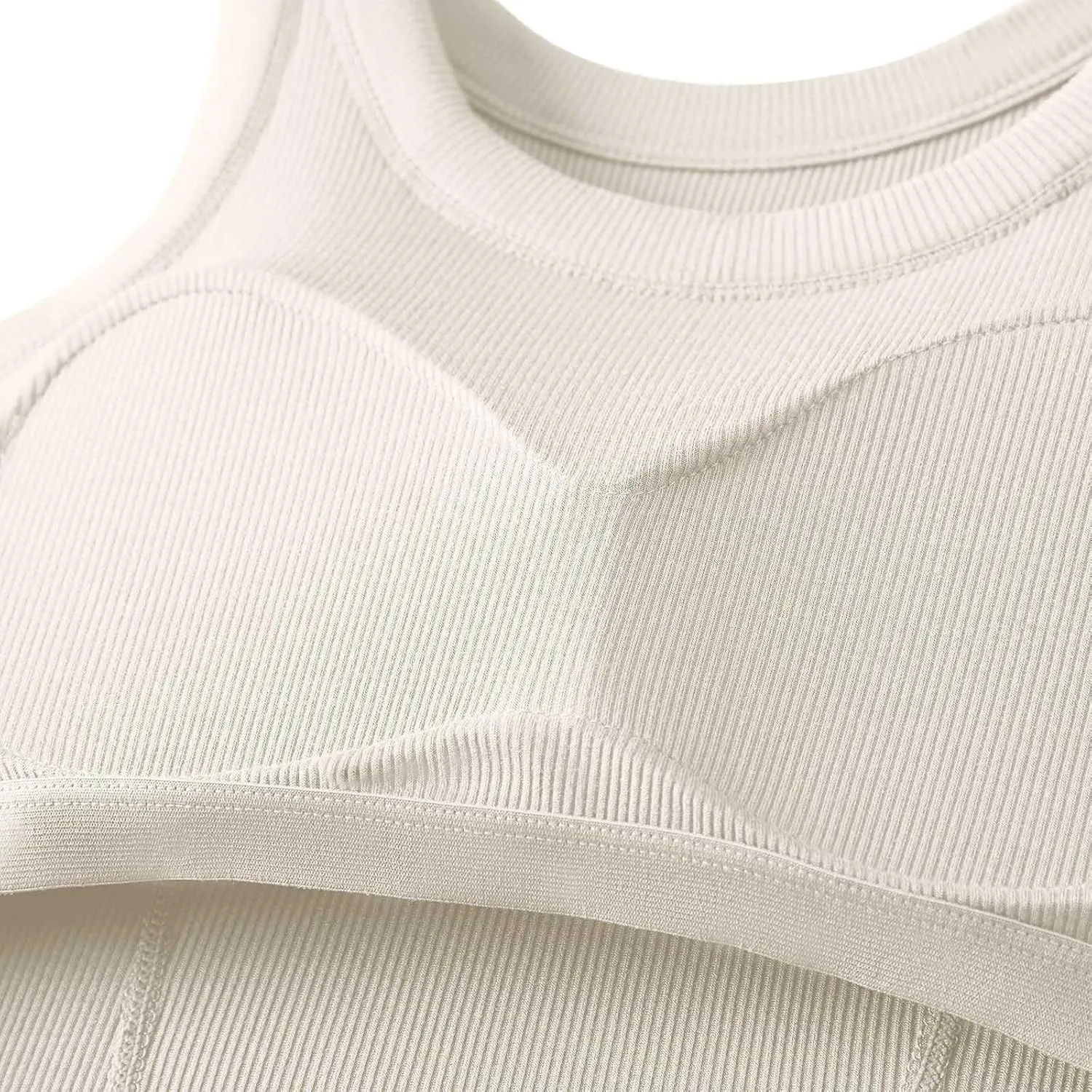 2025 Womens Ribbed Cami Tank Tops Built in Bra Padded Camisole Sleeveless Stretch Slim Fit Lounge Layer Daily Wear