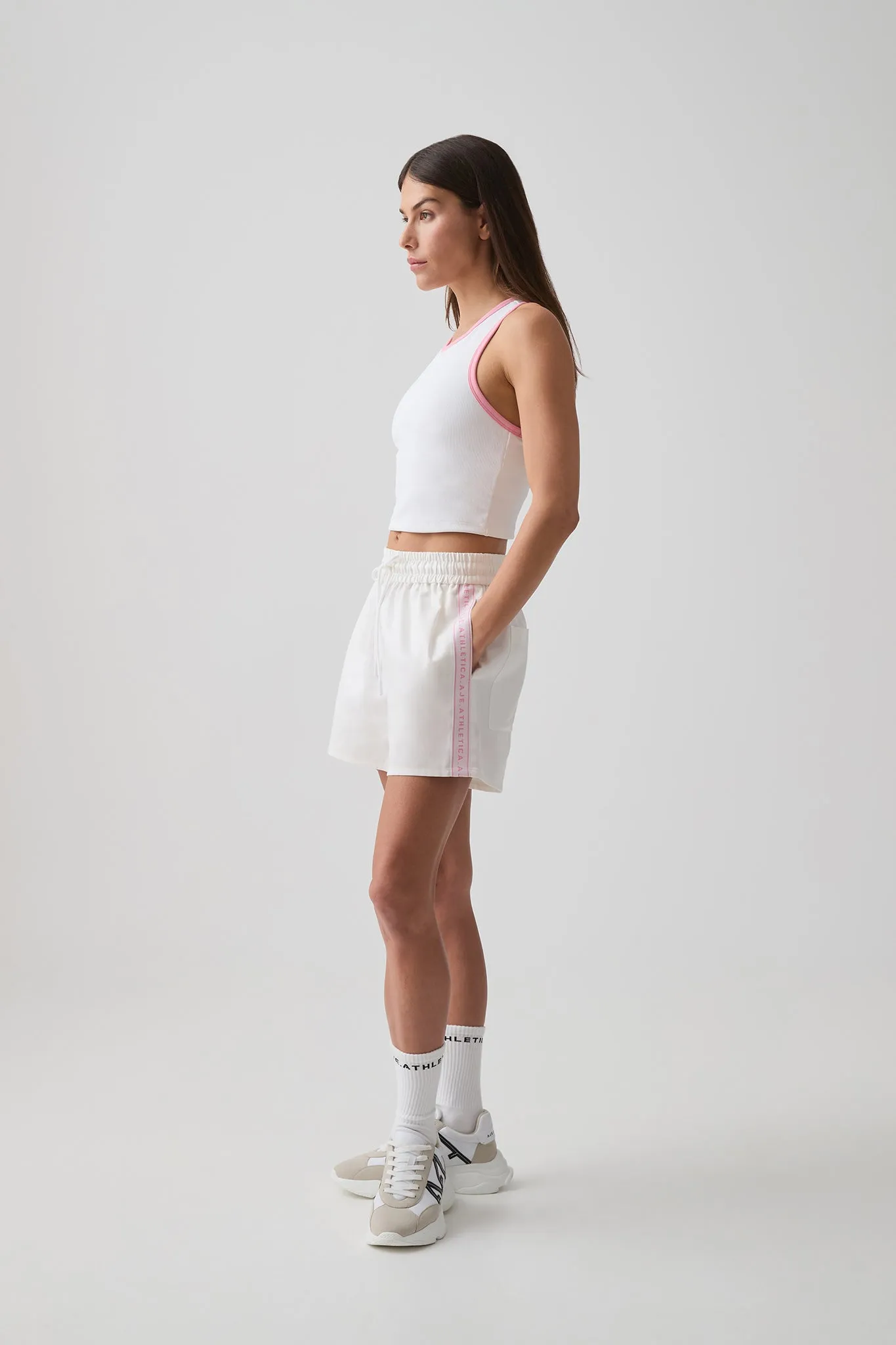 Relaxed Logo Tape Short 603