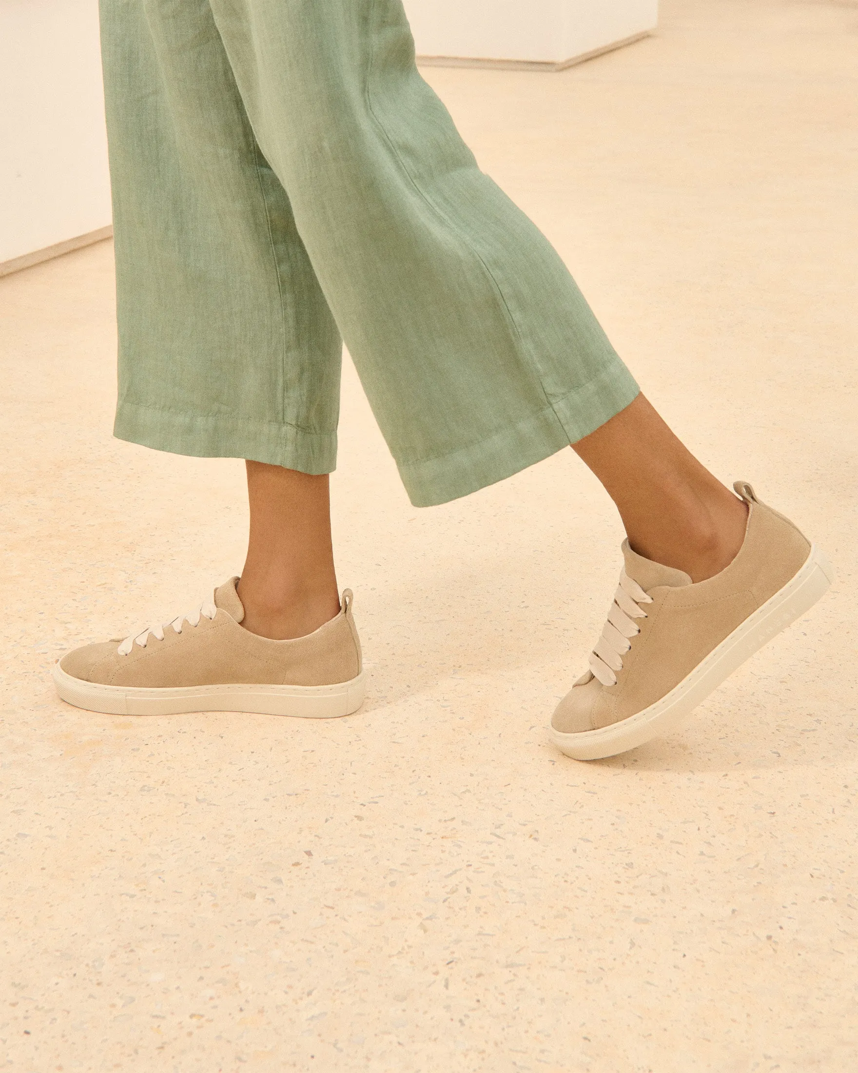 Suede Sneakers - K12SI - Hamptons Champagne Beige