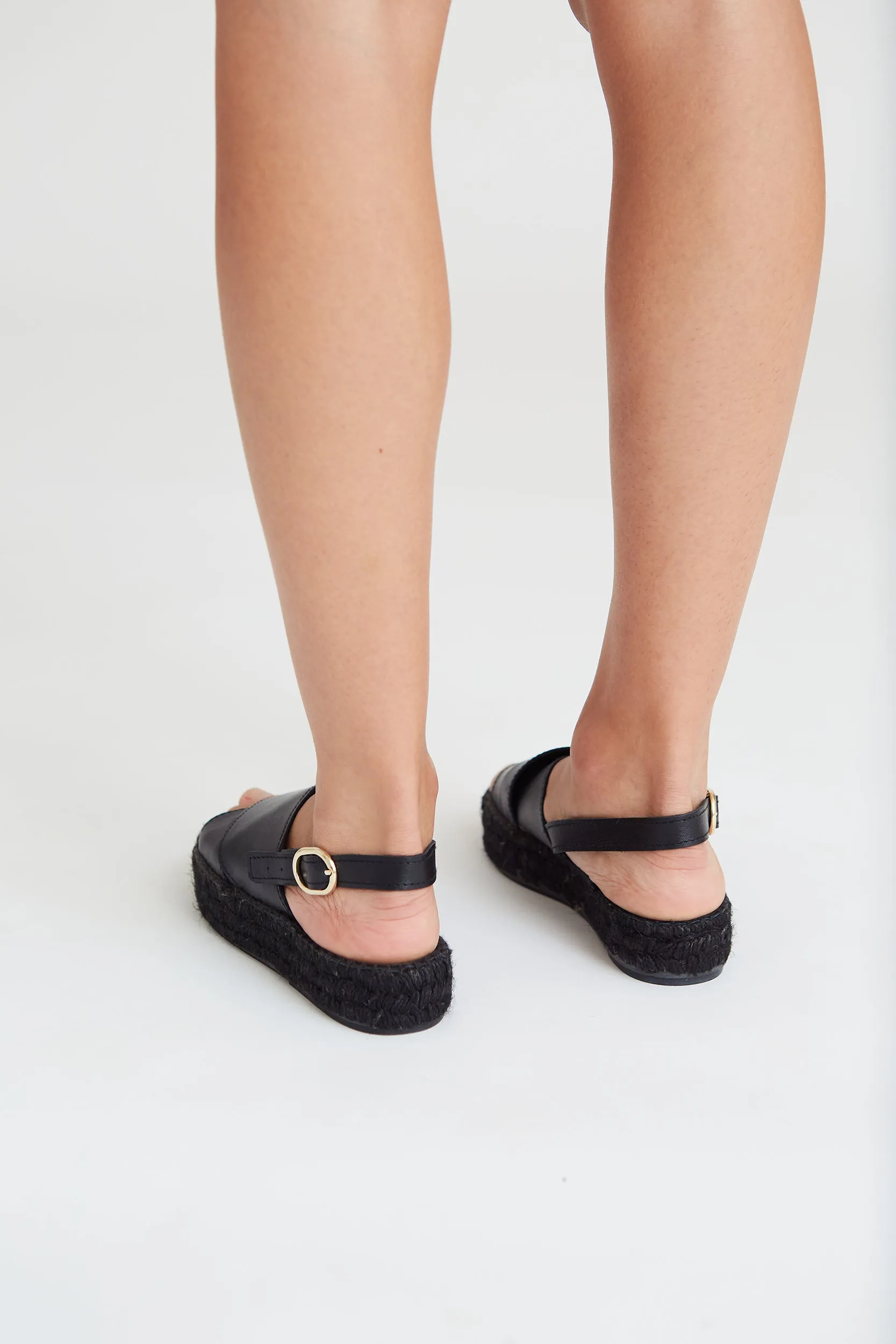 Total Black Crossed Sandal