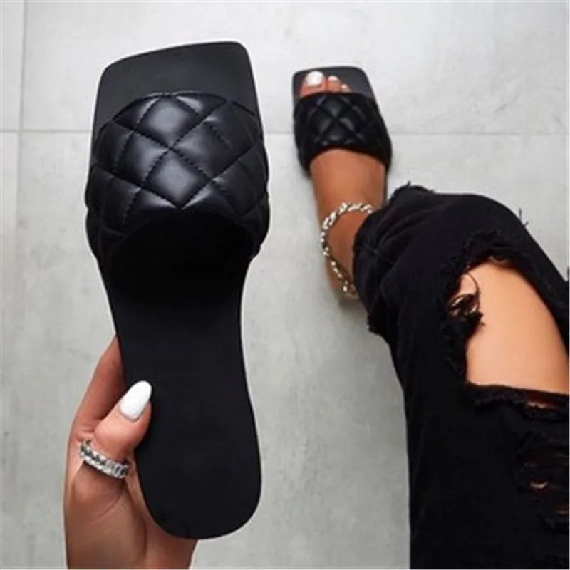 Trendy Leather Flat Sandals