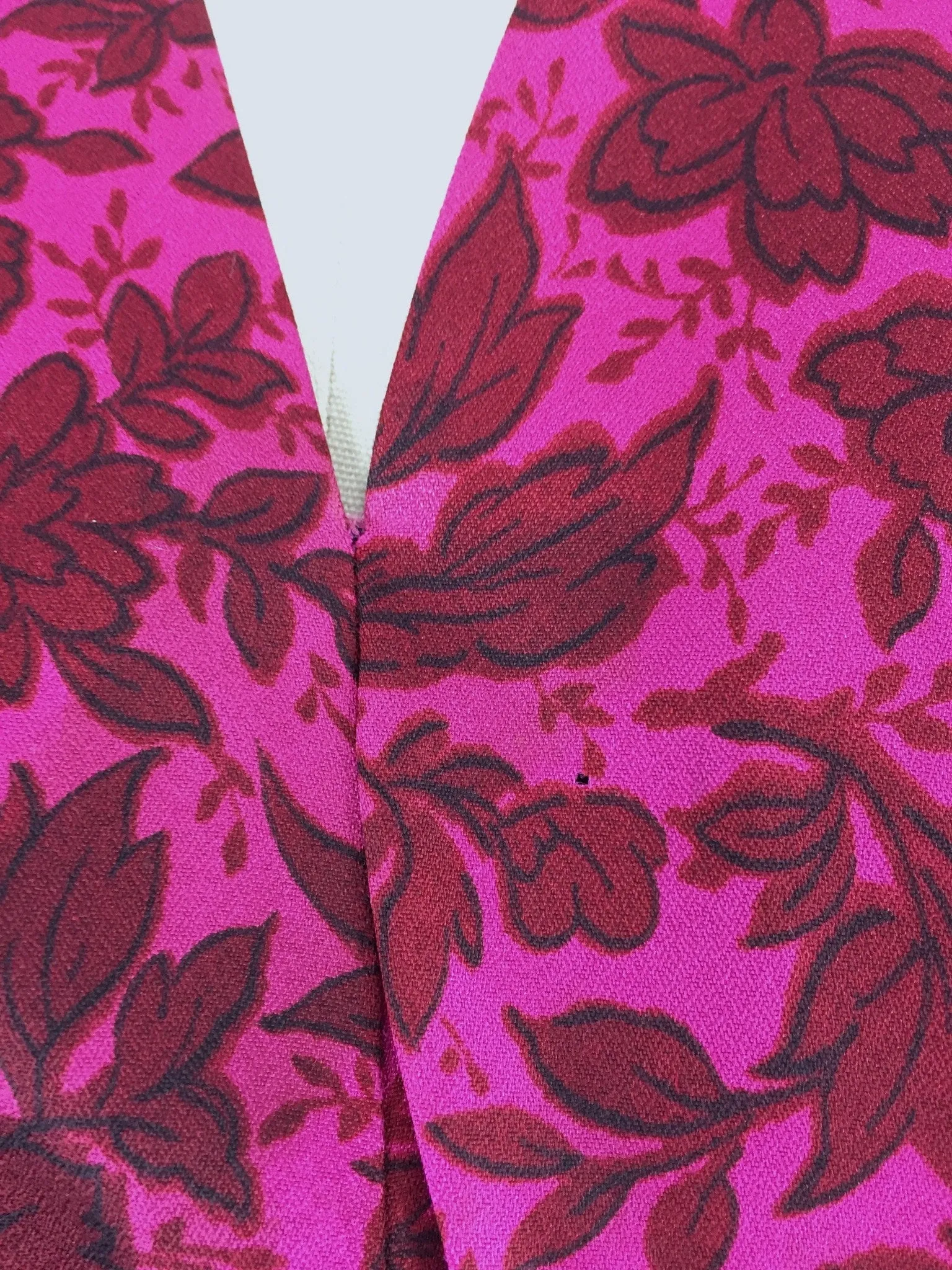Vintage 1950s Day Dress / Pink & Red Floral Print
