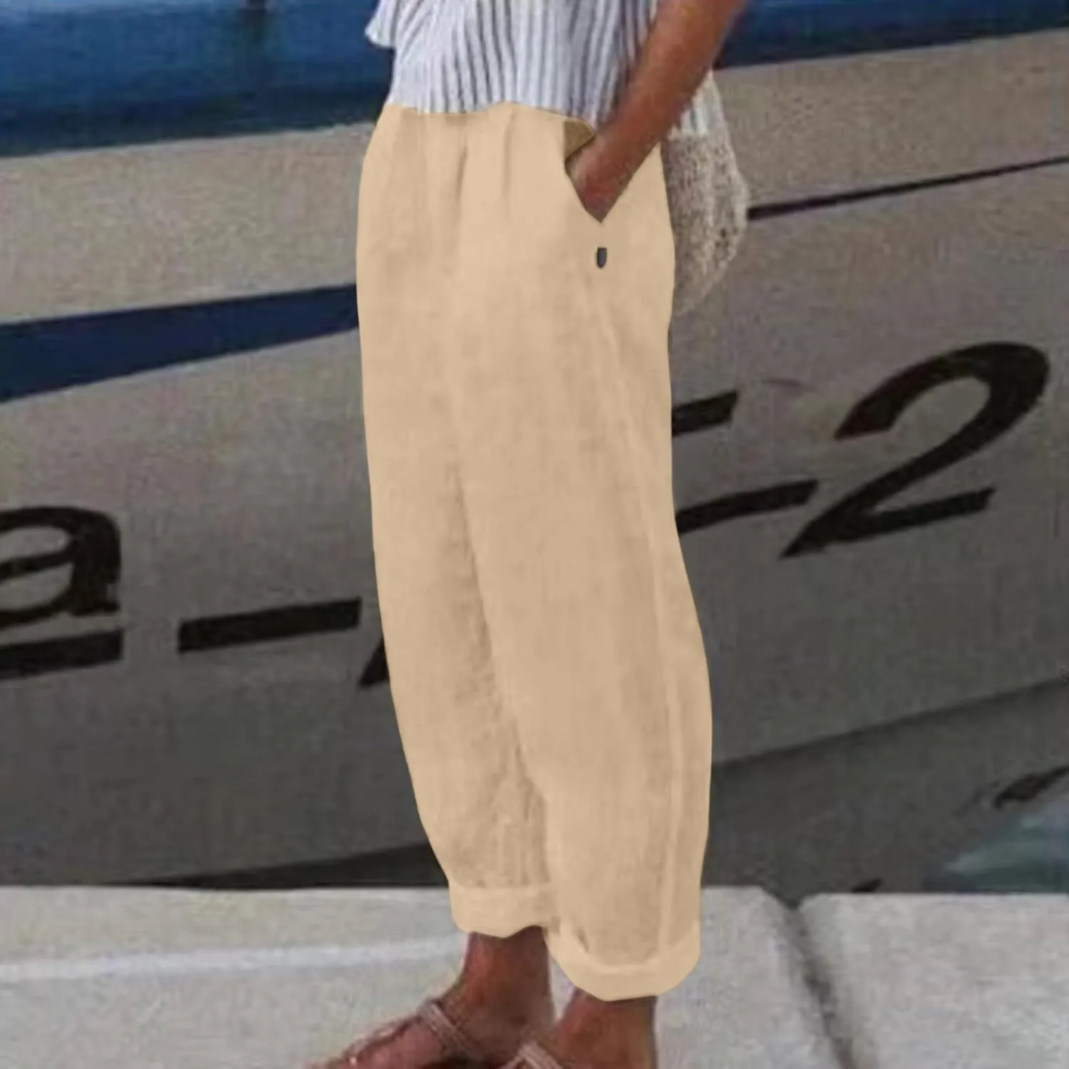 Women's Casual Pants Elastic Waist Trendy Pants Straight Leg Baggy Trousers with Pocket Sweatpants Trousers