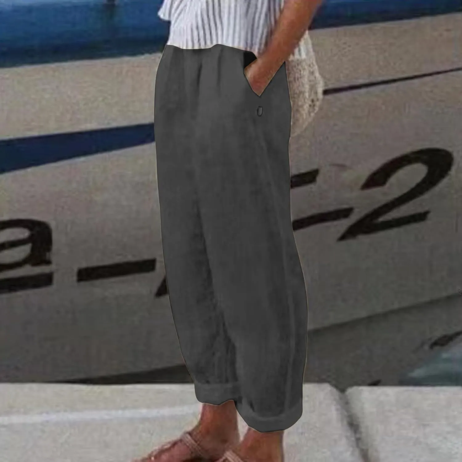 Women's Casual Pants Elastic Waist Trendy Pants Straight Leg Baggy Trousers with Pocket Sweatpants Trousers
